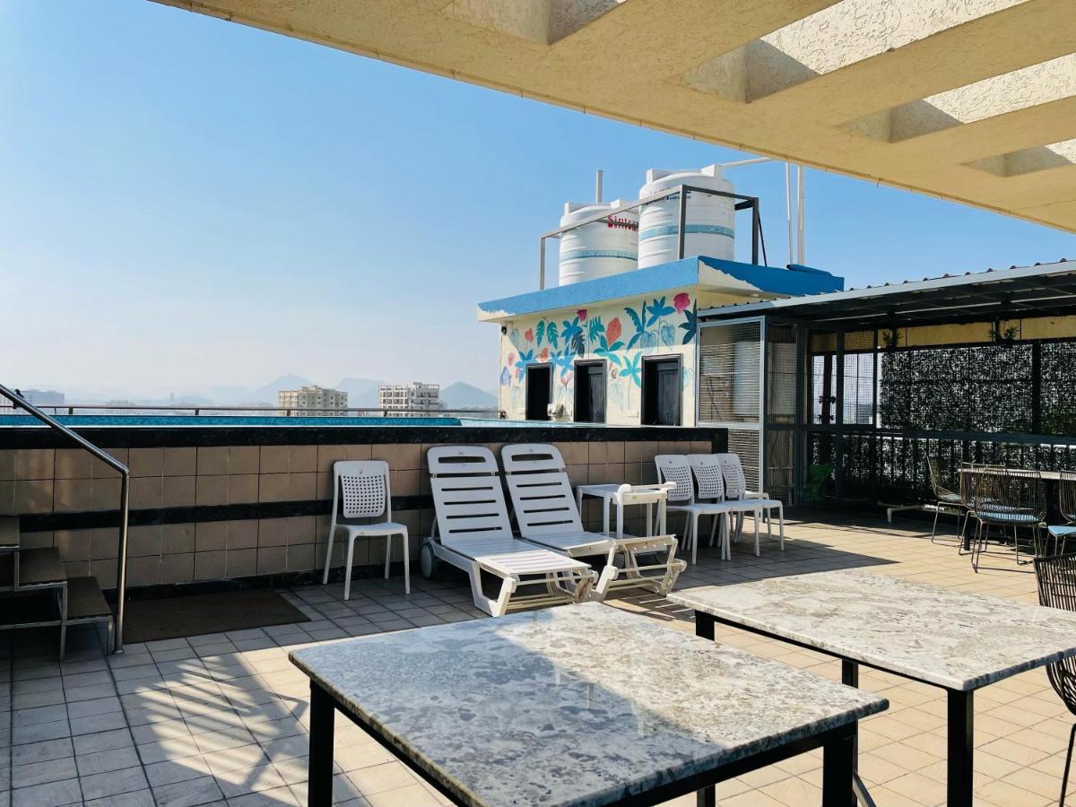 Clover Inn Udaipur Exterior photo
